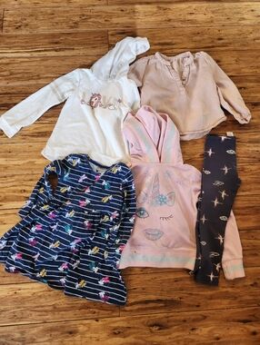 Bundle/lot 5T Girls Clothes, Includes Butter Super Soft Unicorn Hoodie